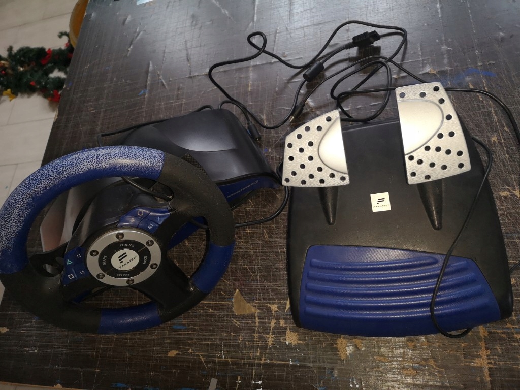 Kierownica PS2 Fanatec Speedster 3