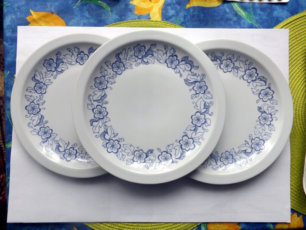 Stare piękne talerze porcelanowe Wawel 3szt.