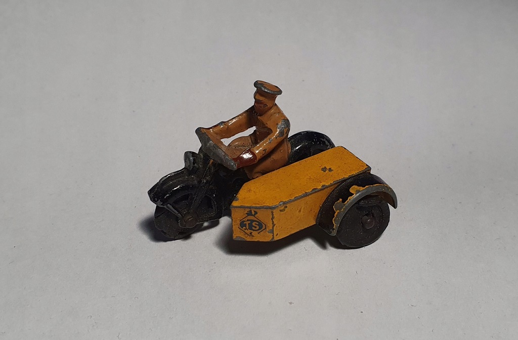 Dinky Toys Motorcycle Patrol r. 1946 (jak Regular)