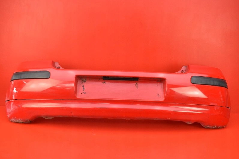 ZDERZAK TYŁ TYLNY TOYOTA YARIS 1 I 3D LIFT 05R