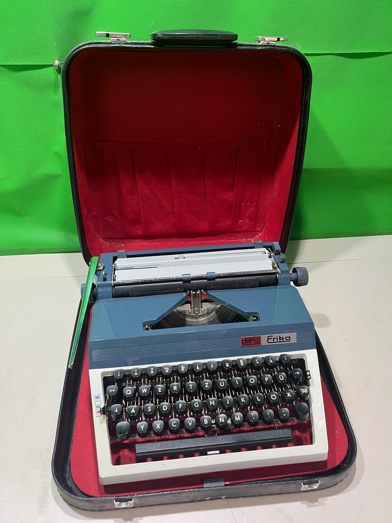 Maszyna do pisania Erica Daro.