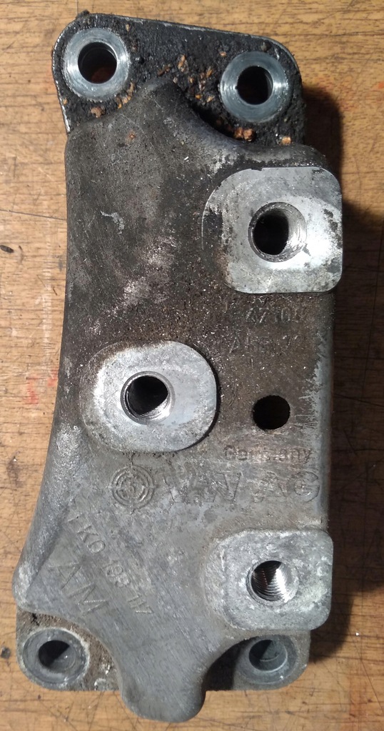 LAPA skrzyni biegow HXS audi a3 8p 1K0199117 BKD