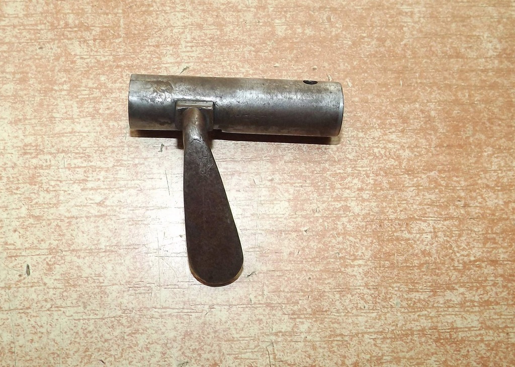 Trzon zamka do kbks BSW Suhl