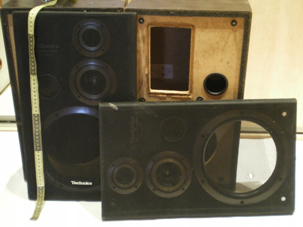 KOLUMNY TECHNICS uszkodzone tylko same skrzynki