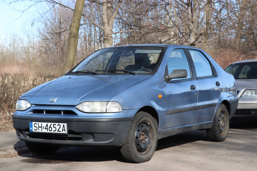 Fiat Siena 1.2 Rok 2001 Przebieg 194000 tyś