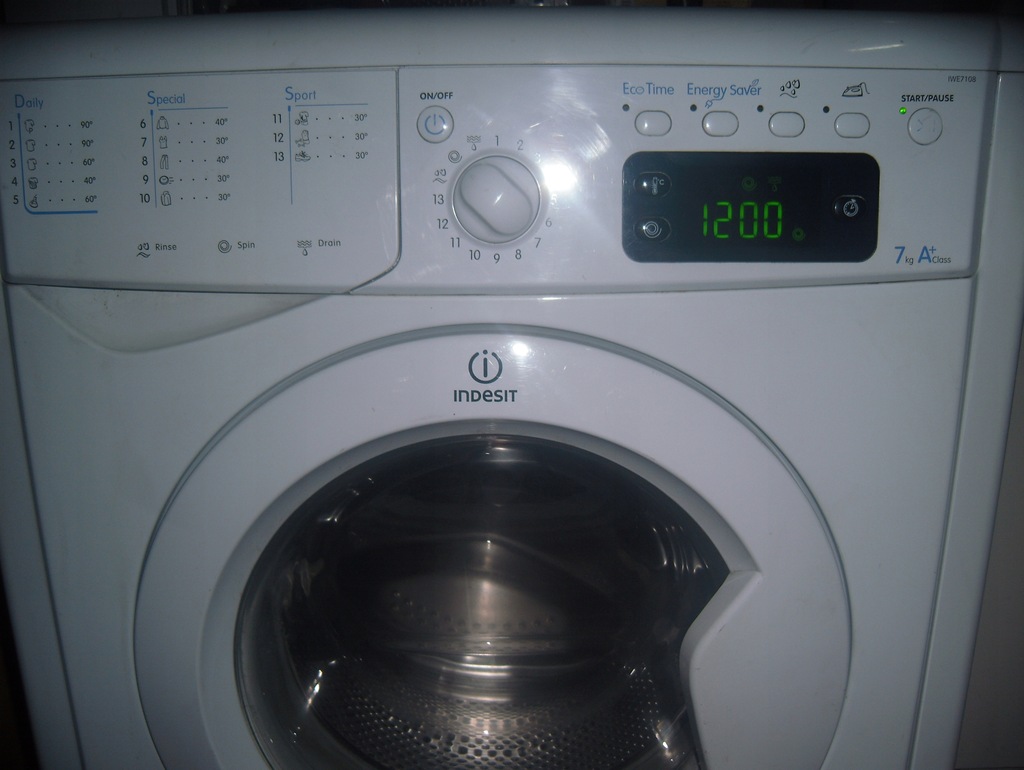 pralka INDESIT 5 kg, 1200 obr SLIM