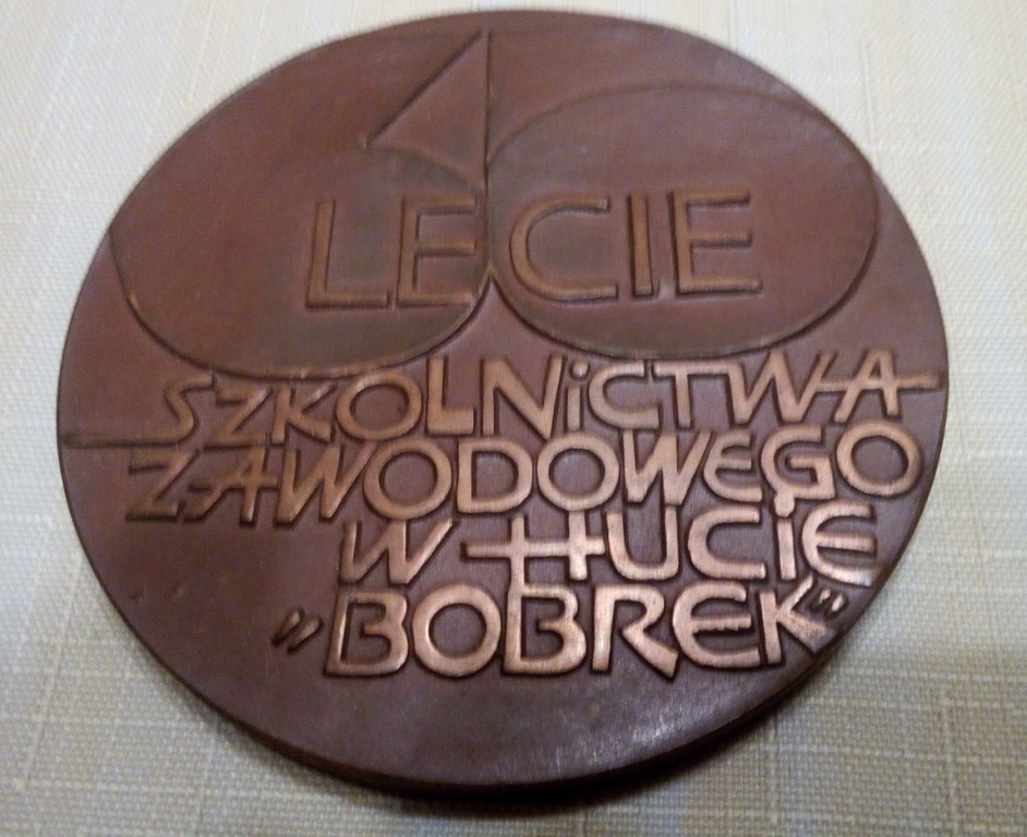 Medal 35 lat Szkolnictwa Huty Bobrek