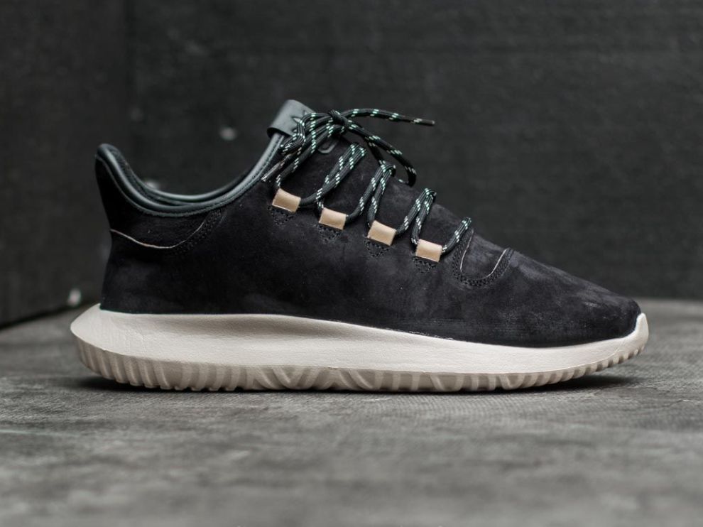 tubular shadow b37595