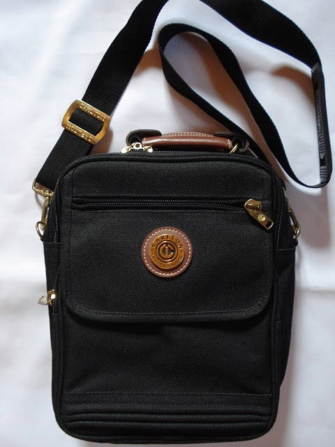 Carlton international bag sale
