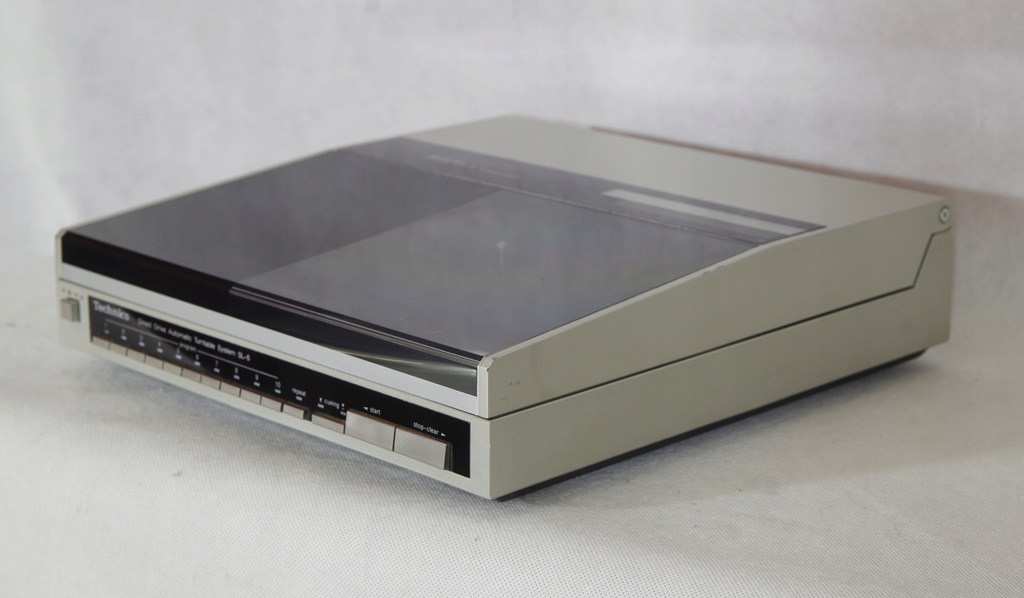 Technics SL-6, gramofon linearny, automat, DD. Programator utworów.