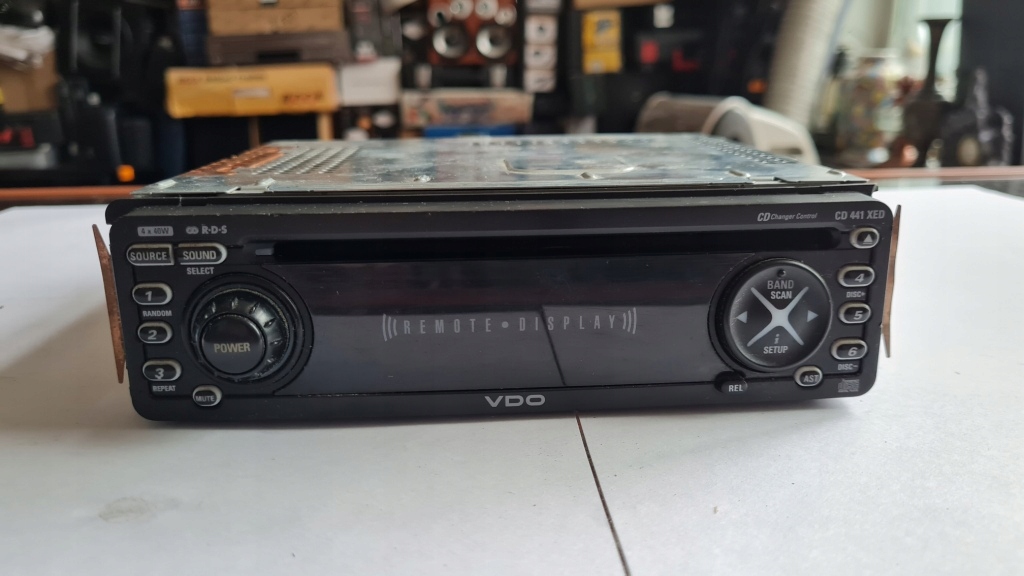 RADIO SAMOCHODOWE VDO CD 441 XED DC12V STAN DB
