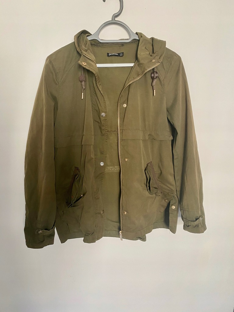 Lekka kurtka parka khaki Stradivarius S