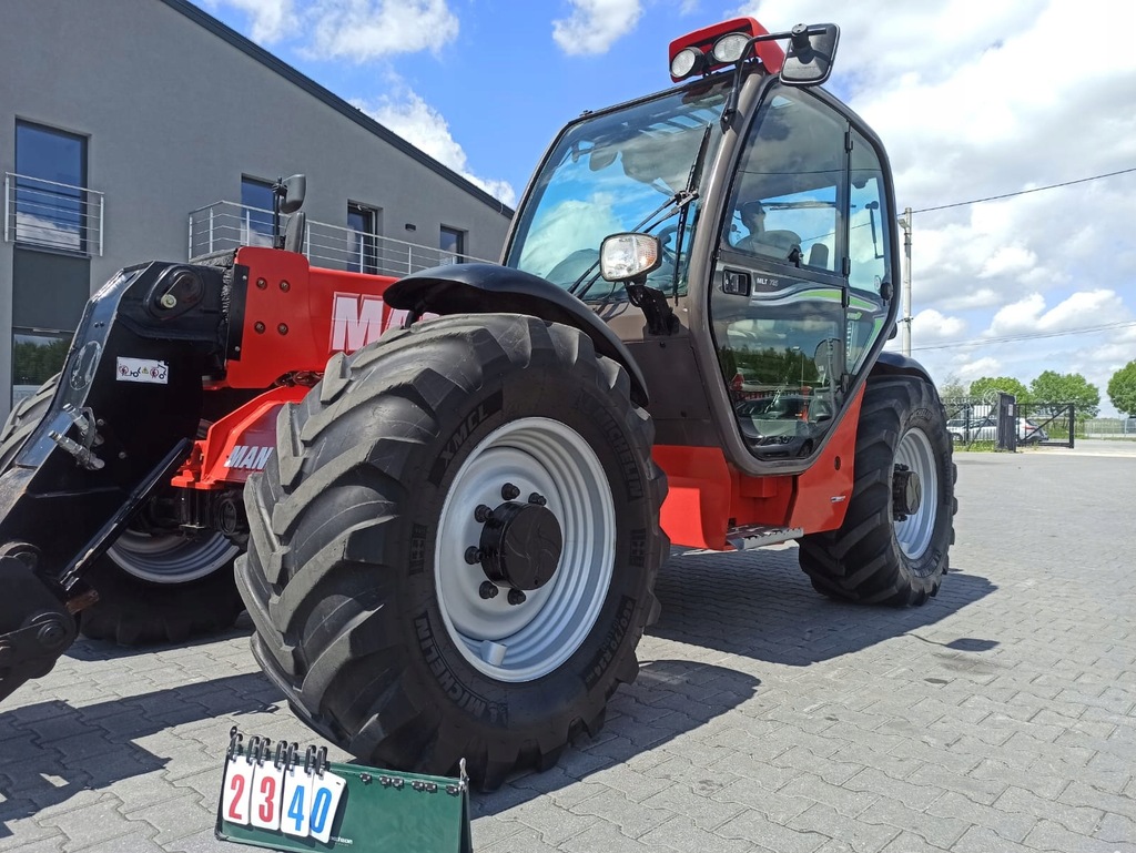 Ładowarka teleskopowa Manitou MLT 735-120 CLASSIC