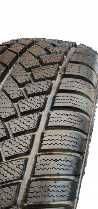 Купить 2x 205/55 R16 Восстановленные зимние шины!!! КАЧЕСТВО: отзывы, фото, характеристики в интерне-магазине Aredi.ru