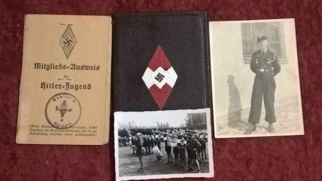 Mitglieds Ausweis ber Hitler Jugend - Zestaw.