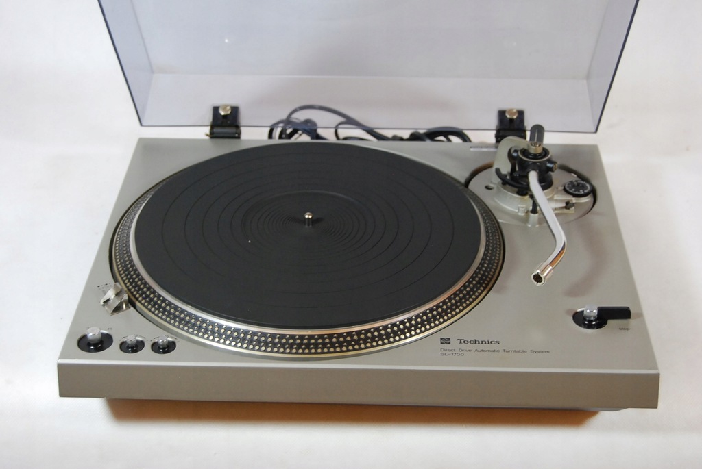 TECHNICS SL-1700 GRAMOFON