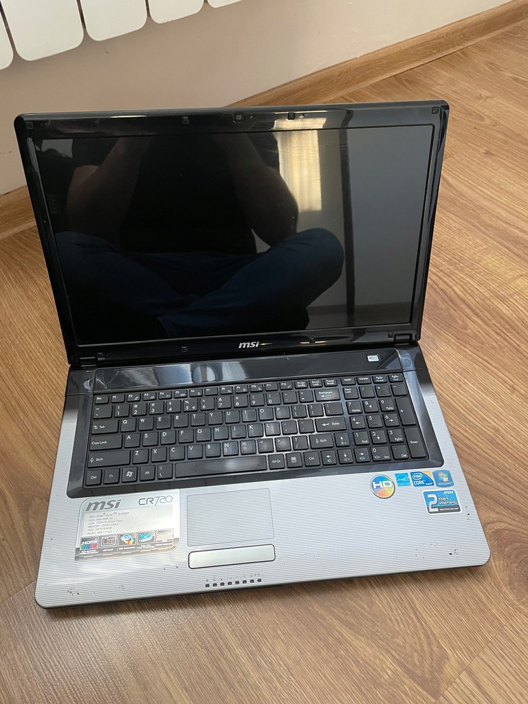 Laptop Msi CR720 i3