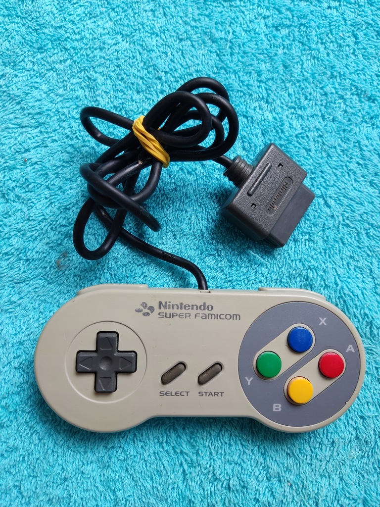 Kontroler Super Famicom/Super Nintendo