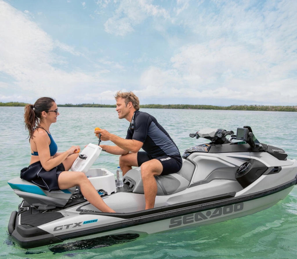 Купить Гидроцикл Sea-Doo GTX Limited 300, модель 2020 FV: отзывы, фото, характеристики в интерне-магазине Aredi.ru