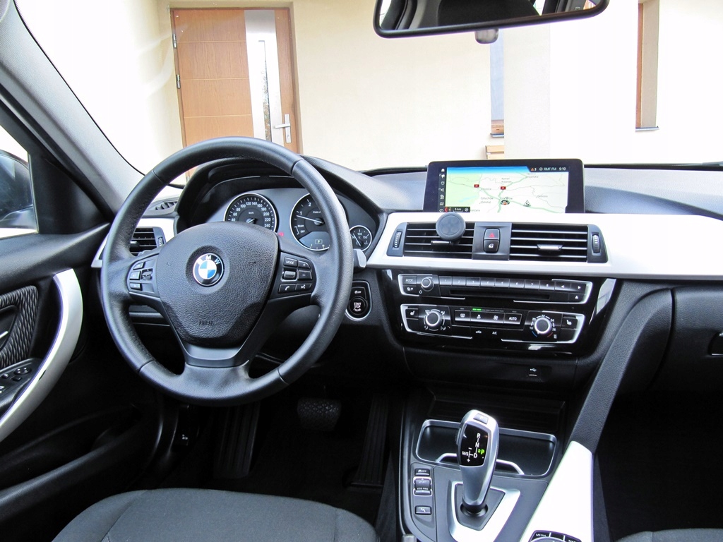 Купить *ВЫГОДНАЯ ВЫГОДА* BMW 318d 2.0d *150КМ* ПОЛНЫЙ СВЕТОДИОДНЫЙ*БОЛЬШОЙ НАВИ*: отзывы, фото, характеристики в интерне-магазине Aredi.ru