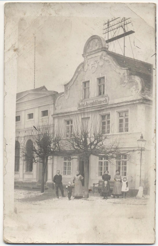 Rydzyna. Rynek, hotel Wielkopolski. 2