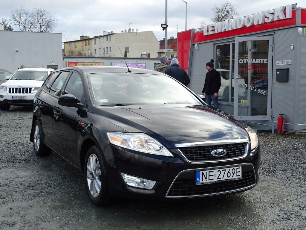 Ford Mondeo Salon Polska