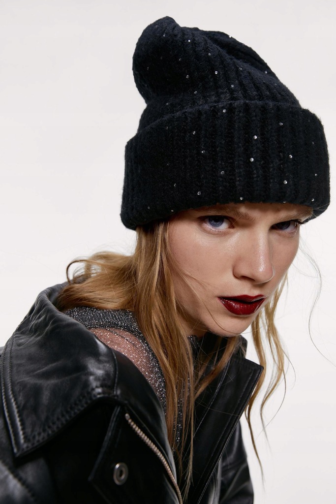 N1P019 ZARA__FY8 CZAPKA BEANIE CYRKONIE __M