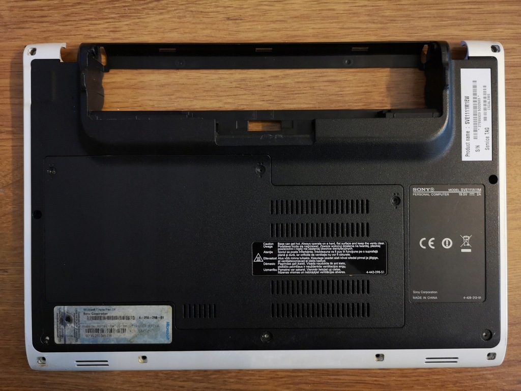 Sony SVE111A11M bottom case, obudowa, klapa
