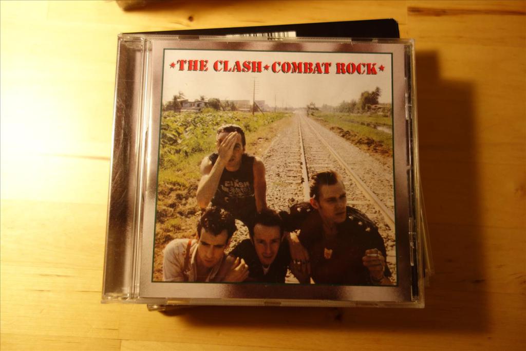 The Clash - Combat Rock - musicNOW