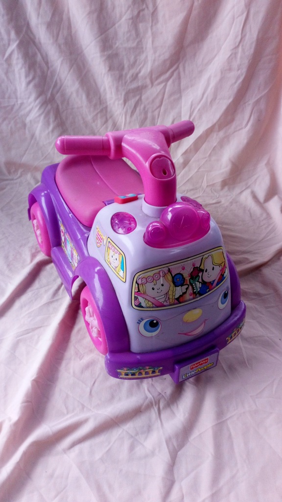 Jezdzik Fisher Price Little People autko
