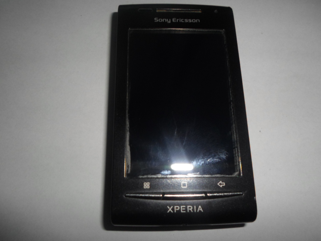 Sony Ericsson XPERIA E - 15 i.