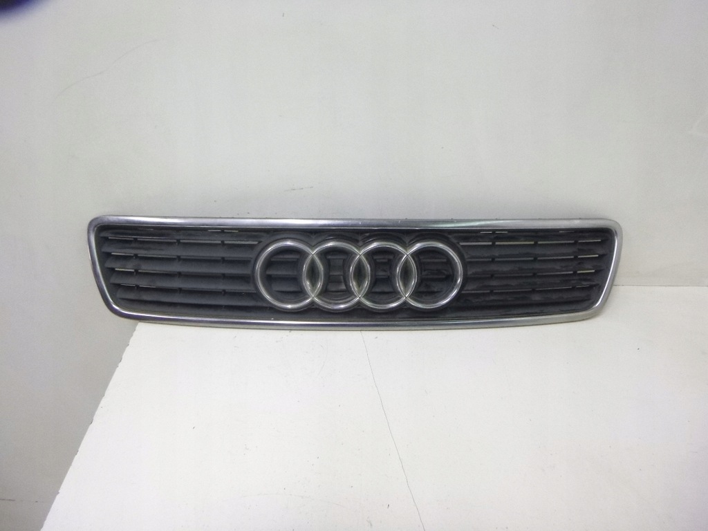 Grill Atrapa Audi A4 B5 1997r.