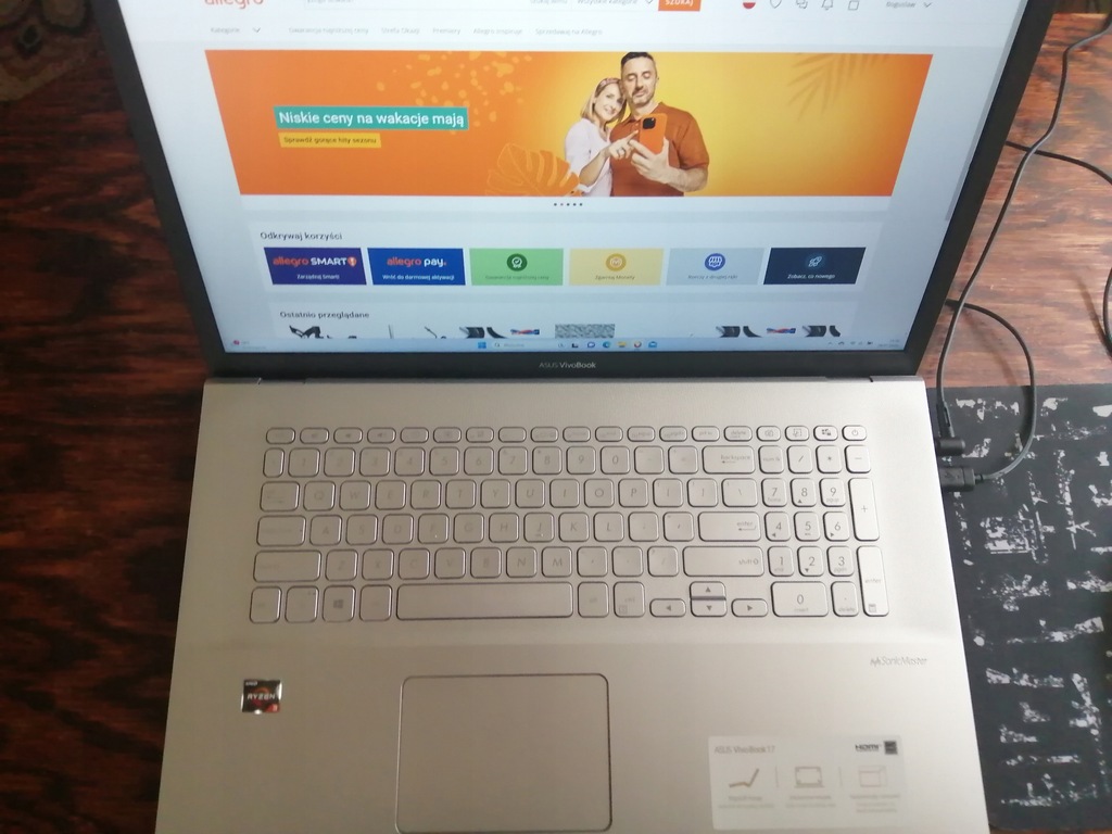 Laptop Asus 17,3" Ryzen3 1 TB SSD 20GB RAM DDR 4