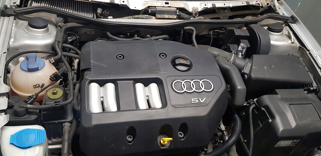 AUDI A3 8L SILNIK APG 1.8 I 125KM 92KW
