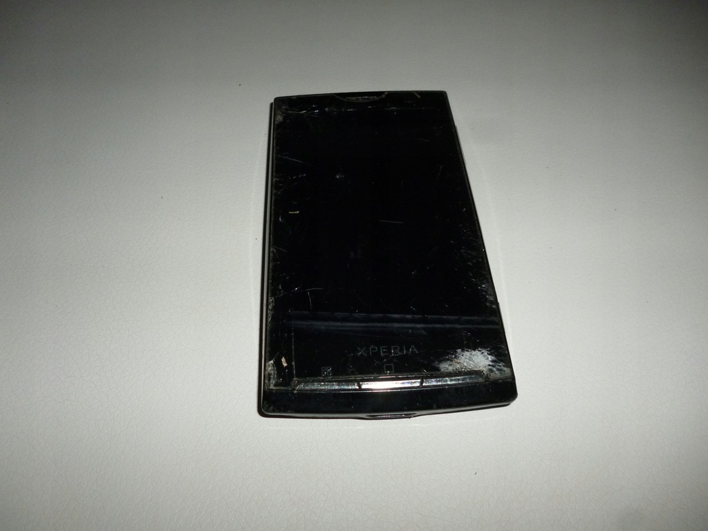 Sony Ericsson Xperia X10i telefon uszkodzony