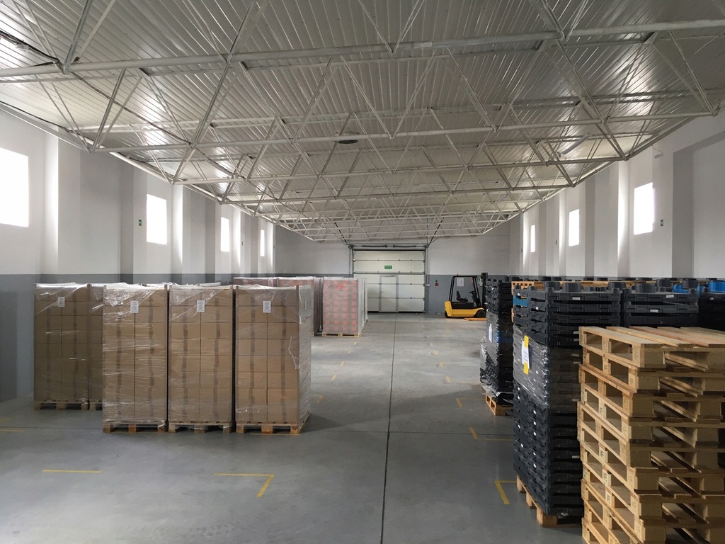 Wynajem Hali magazynowej z biurami