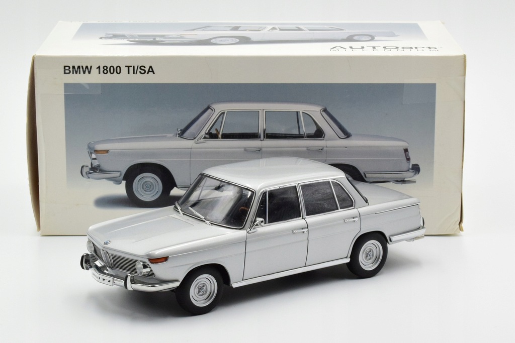 オートアート- BMW - 1800 TI/SA 1/18 オートアート- BMW - 1800 TI/SA 1/18 BMW 1800 TI/SA AUTOart 1