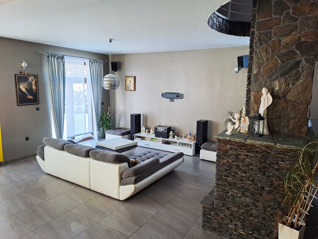 Dom, Morawczyna, Nowy Targ, Nowotarski, 440 m²