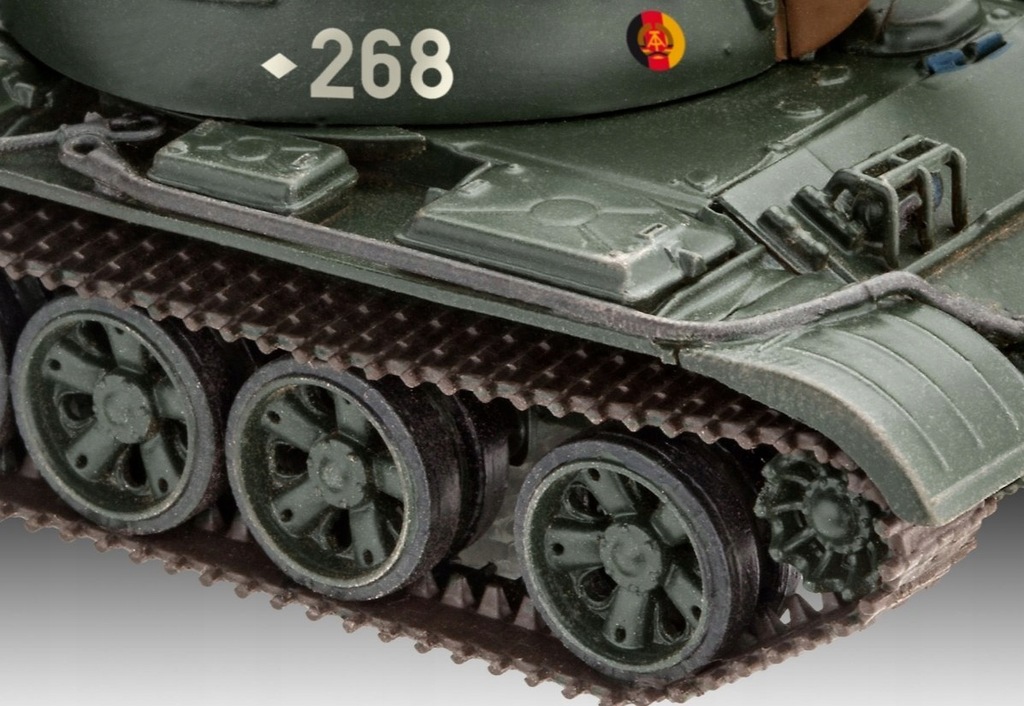 Купить Комплект модели Revell Tank T-55 A/AM: отзывы, фото, характеристики в интерне-магазине Aredi.ru