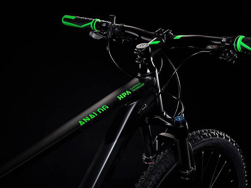 cube analog green orange 2020