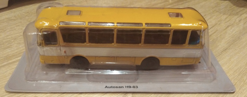 Kultowe autobusy PRL-u Autosan H9-03