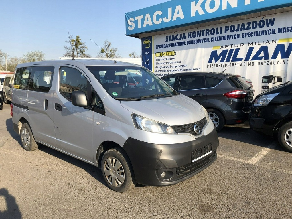 Nissan NV200 dla Niepełnosprawnych Rampa inwalida