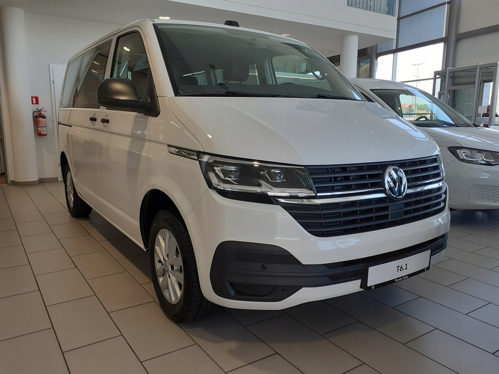 VW Multivan T6.1 NOWY