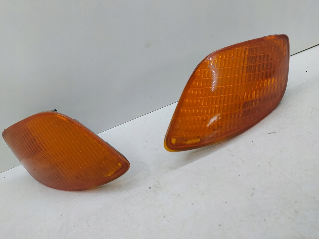 KIERUNKOWSKAZY KIERUNKI PRZÓD PIAGGIO ZIP 50 2T