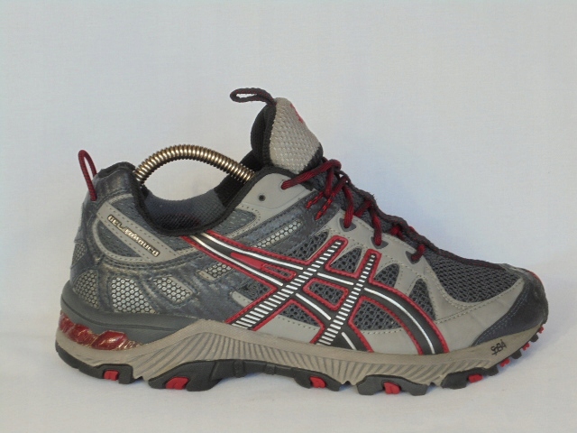 ASICS GEL-TRABUCO 11 roz 40,5 do biegania