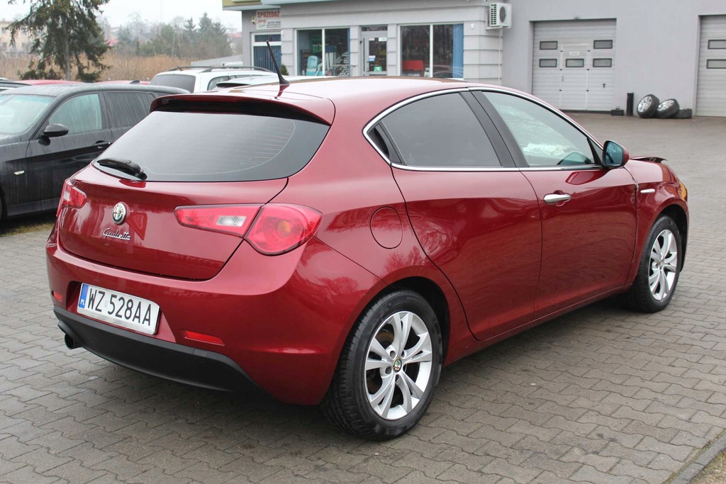 Купить Alfa Romeo Giulietta 2010R 1.4B+ГАЗ 170PS REJ PL!!: отзывы, фото, характеристики в интерне-магазине Aredi.ru