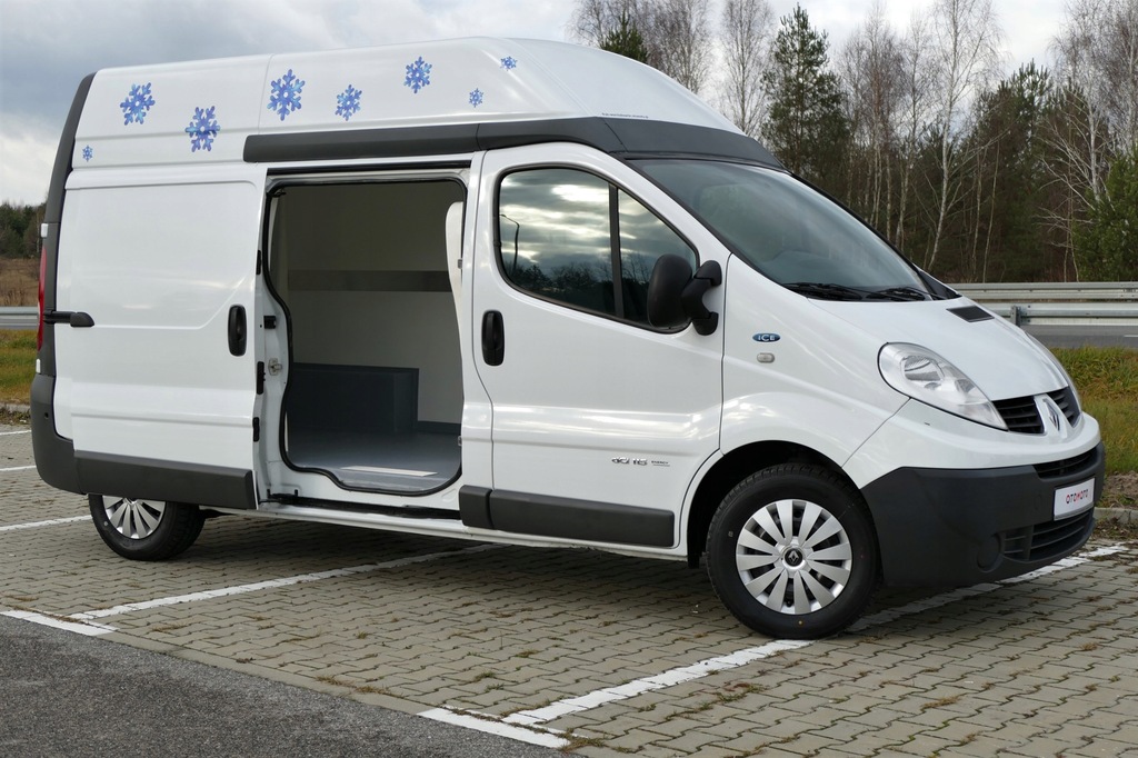 Renault Trafic Izoterma z agregatem/ Zadbany FV23%