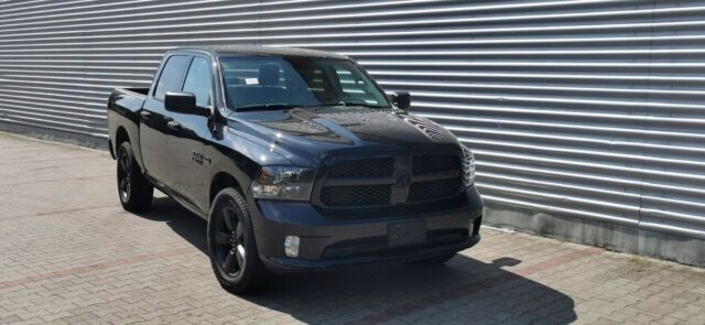 Купить DODGE RAM 1500 CREW CAB 2018 5.7 4х4: отзывы, фото, характеристики в интерне-магазине Aredi.ru