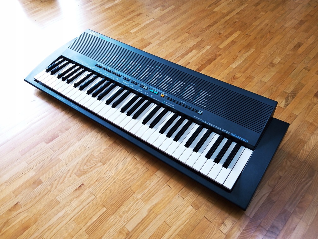 Купить Клавиатура/орган Yamaha PSR 19 производства Японии. отзывы