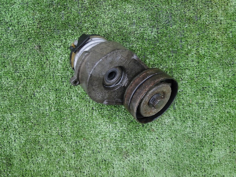 Opel Corsa C 1.7 napinacz paska alternatora